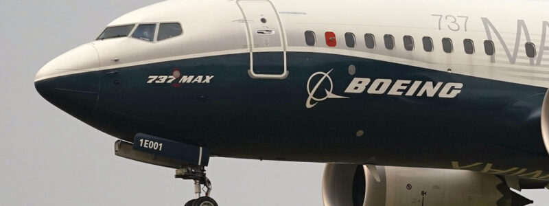 Boeing: Η FAA βρήκε «δεκάδες» προβλήματα στην παραγωγή του αεροσκάφους 737 Max – Νεκρός ο πληροφοριοδότης της αμερικανικής υπηρεσίας