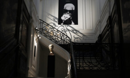 Γαλλία: Το διαμέρισμα του Καρλ Λάγκερφελντ στο Παρίσι πωλήθηκε έναντι 10 εκατ. ευρώ