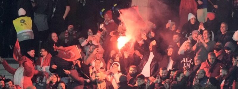 Τουρκία: Απίστευτες σκηνές βίας οπαδών με παίκτες της «Φενέρ» και της Τραμπζονσπόρ