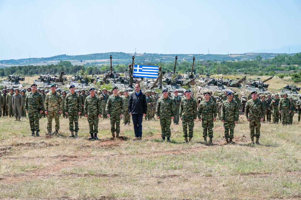 Ημέρα Διακεκριμένων Επισκεπτών της TAMΣ «ΔΗΜΟΚΡΙΤΟΣ 2024» παρουσία του υφυπ. Άμυνας Γ. Κεφαλογιάννη – Φωτογραφίες