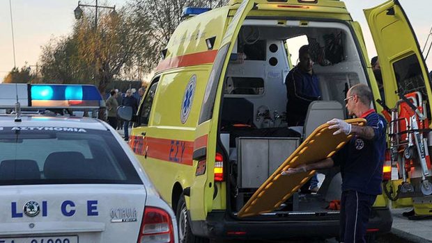 Περιπολικό παρέσυρε 12χρονη έξω από δημοτικό σχολείο