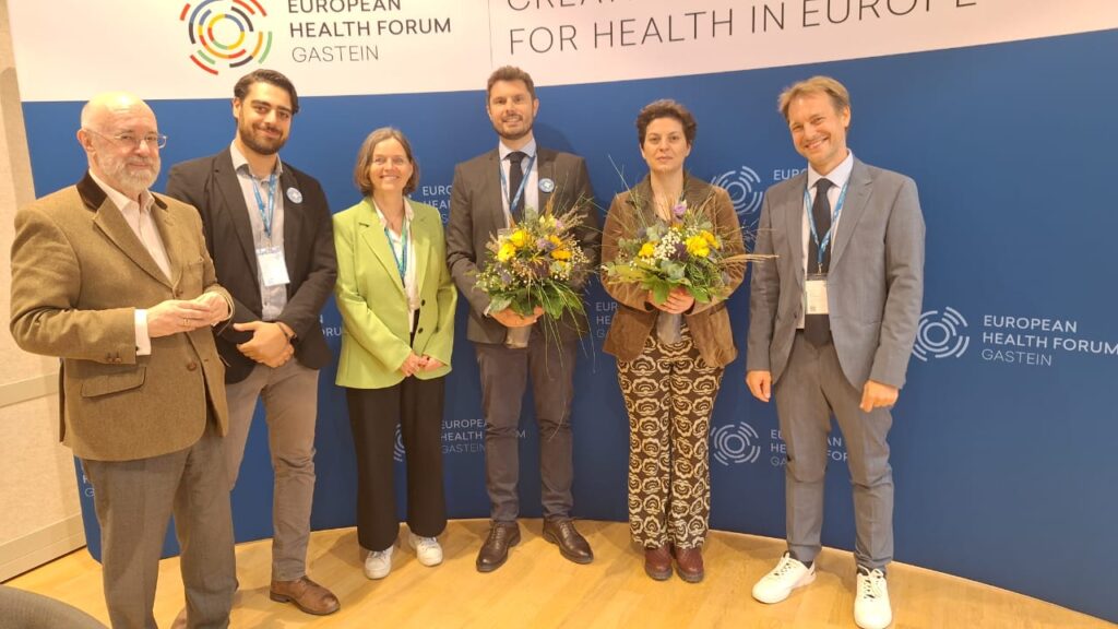 Στους Γιατρούς του Κόσμου απονεμήθηκε το European Health Leadership Award 2024 για το καινοτόμο έργο «Ενεργός και Υγιής Γήρανση 60+»