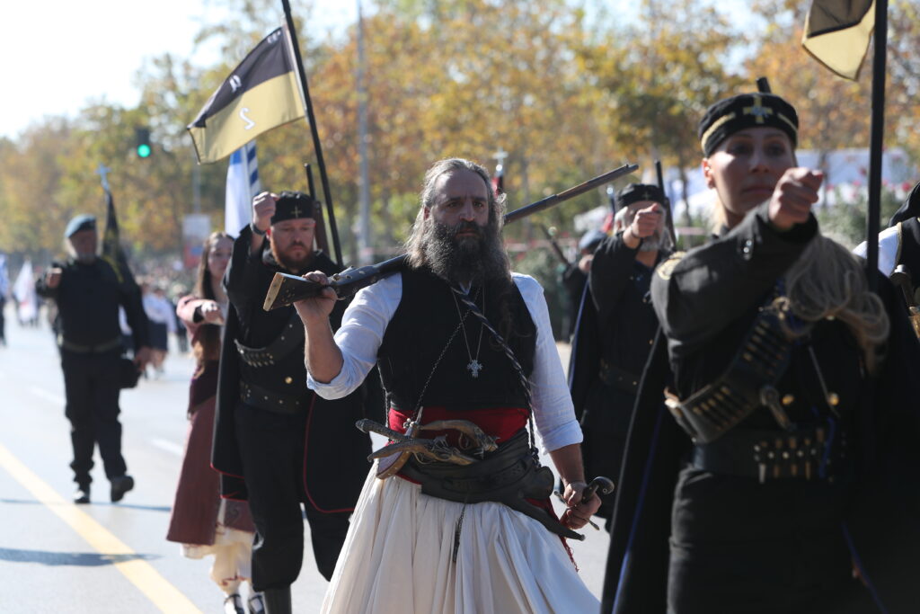 Εντυπωσιακές φωτογραφίες από τη μεγαλειώδη στρατιωτική παρέλαση στη Θεσσαλονίκη για την επέτειο της 28ης Οκτωβρίου