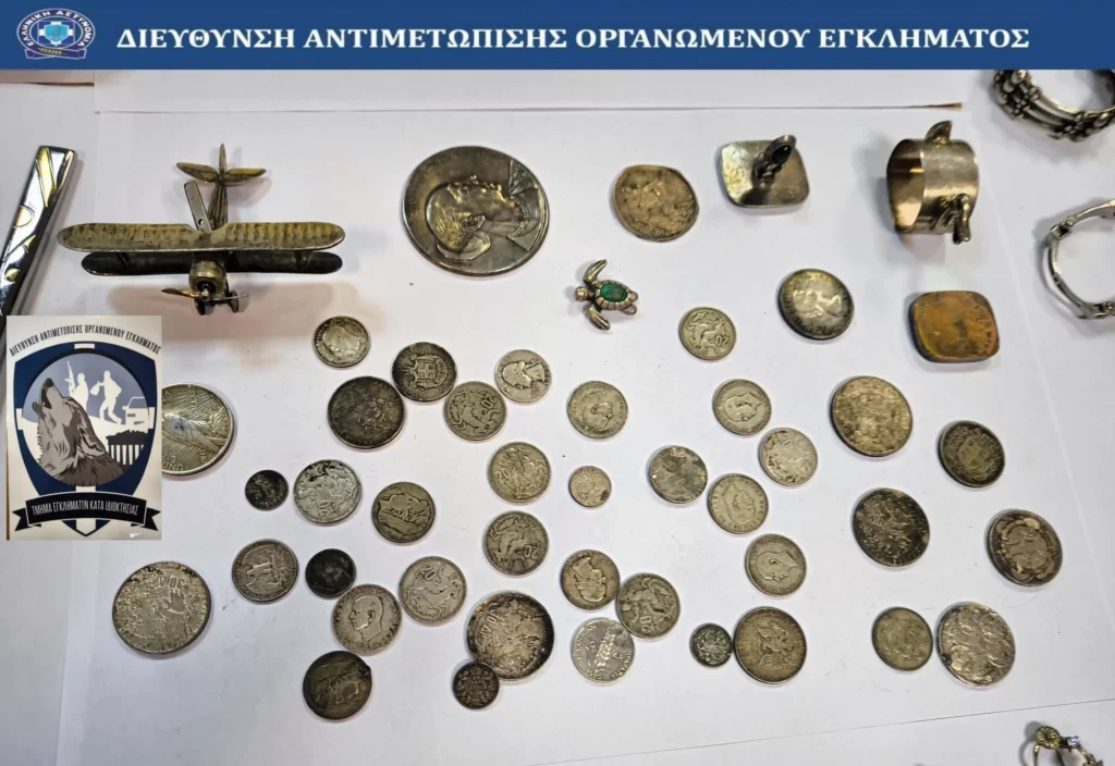 Συνελήφθησαν τρία άτομα για κλοπή σε κατοικία στου Ρέντη, με λεία 120.000 ευρώ