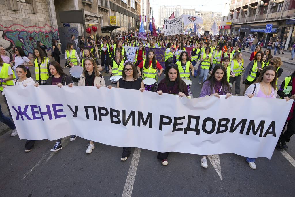 Εικόνες: Ο κόσμος γιορτάζει τη γυναίκα