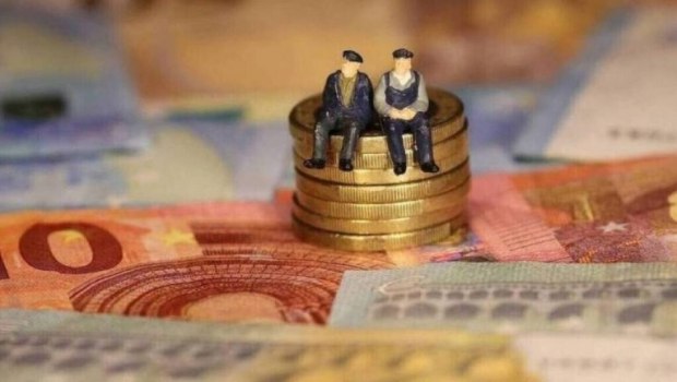 Συντάξεις κάτω από 1.000 ευρώ για το 90% των ελευθέρων επαγγελματιών