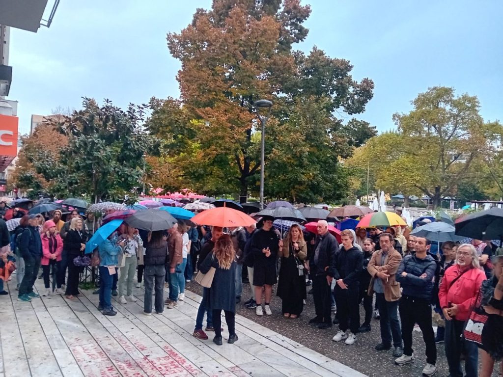 Πάνος Ρούτσι: «Κάνω απεργία πείνας για κάθε παιδί που έχασε τη ζωή του» – Πλήθος κόσμου στις συγκεντρώσεις αλληλεγγύης σε όλη την Ελλάδα