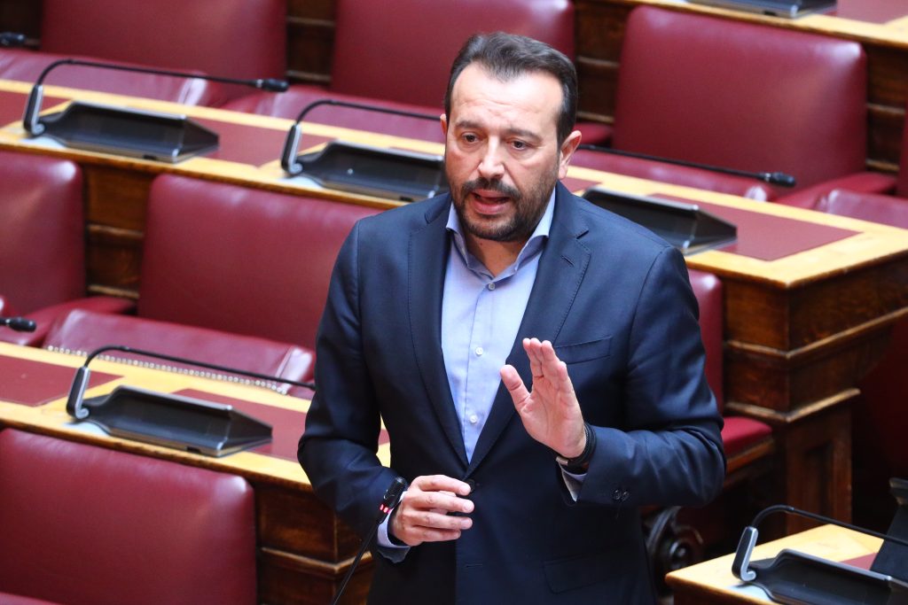 Άγνωστος Στρατιώτης: «Να τοποθετηθεί επί της ρύθμισης ο Δένδιας», ζητά η αντιπολίτευση