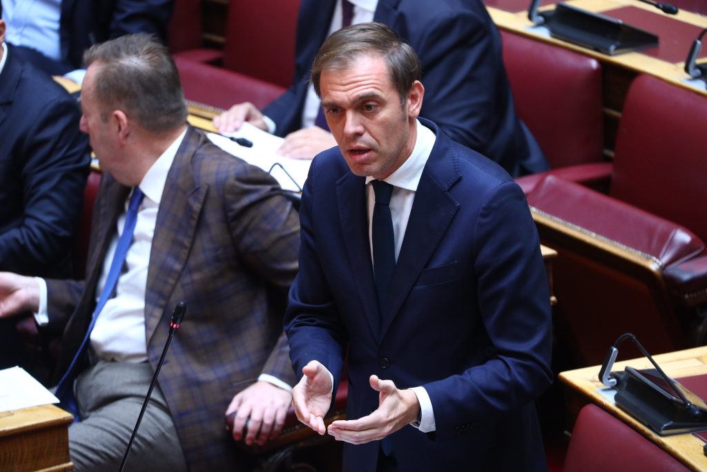 Άγνωστος Στρατιώτης: «Να τοποθετηθεί επί της ρύθμισης ο Δένδιας», ζητά η αντιπολίτευση