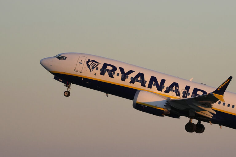Air France και Lufthansa κατηγορούν τη Ryanair ότι παραβιάζει τις ευρωπαϊκές απαιτήσεις για τη λειτουργία της στην ΕΕ