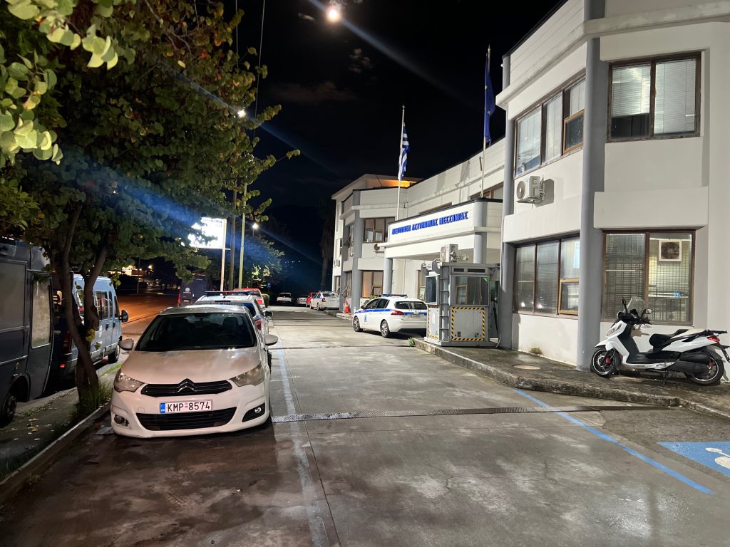 Διπλή δολοφονία στη Φοινικούντα: Στην Καλαμάτα οι δύο 22χρονοι συλληφθέντες – Ραγδαίες εξελίξεις στην υπόθεση
