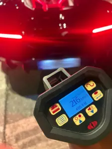 Συνελήφθησαν δύο οδηγοί για υπέρβαση ορίου ταχύτητας σε κεντρικούς δρόμους της Αθήνας