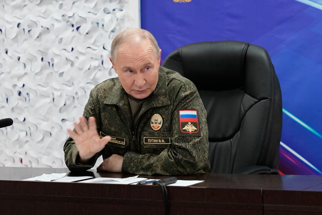 O Πούτιν παρέλαβε το σχέδιο των ΗΠΑ για την Ουκρανία: «Καλή βάση για ειρηνευτική συμφωνία»