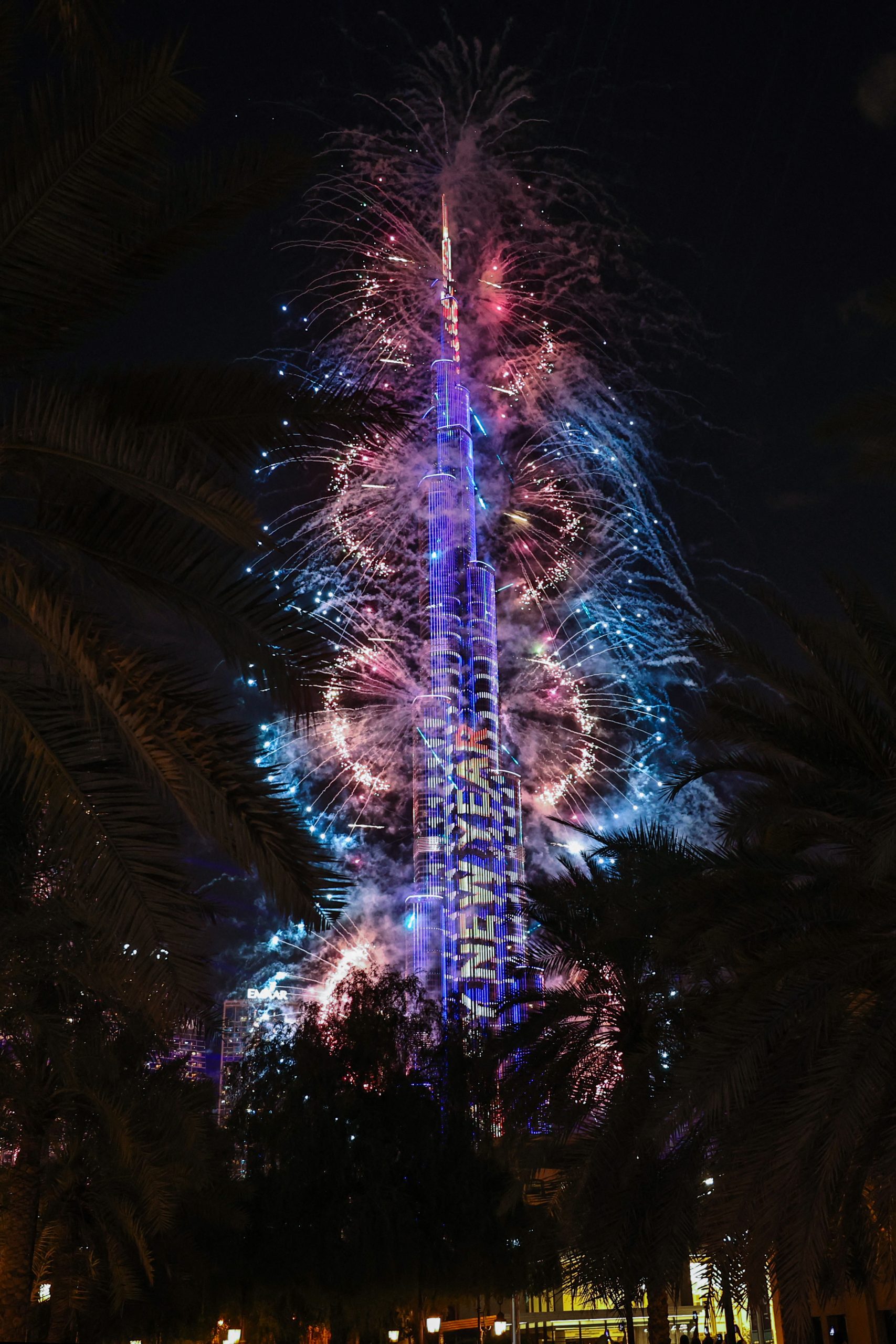 UAE-NEWYEAR-2026 Πρωτοχρονιά 2026: Εντυπωσιακοί εορτασμοί σε όλο τον κόσμο – Πυροτεχνήματα, φώτα και μηνύματα ειρήνης