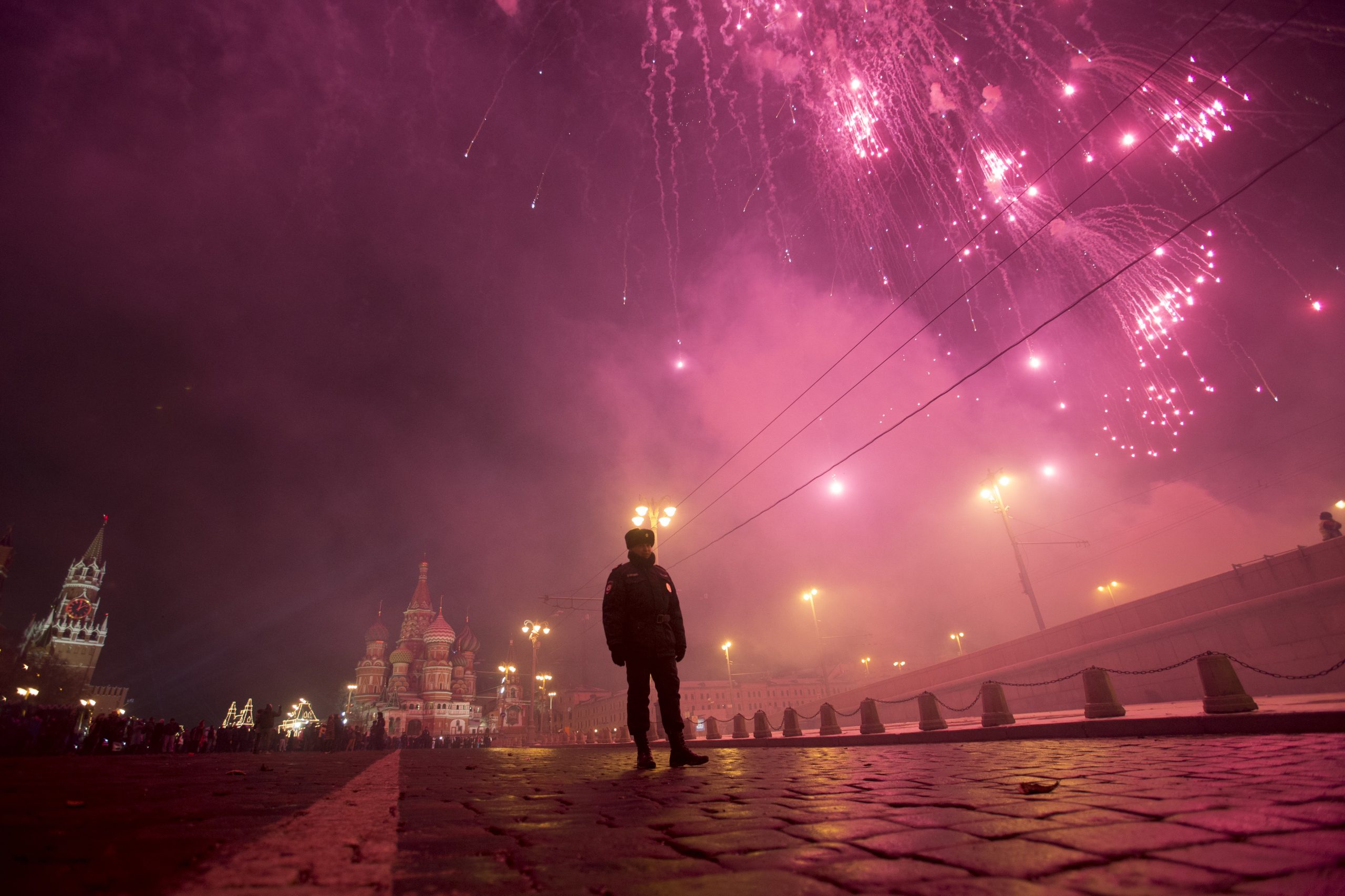 Russia New Year Eve Πρωτοχρονιά 2026: Εντυπωσιακοί εορτασμοί σε όλο τον κόσμο – Πυροτεχνήματα, φώτα και μηνύματα ειρήνης