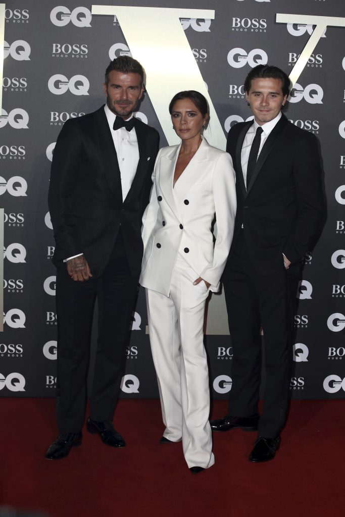 Ξέσπασε ο Μπρούκλιν Μπέκαμ: Οι γονείς μου προσπαθούν να διαλύσουν τη σχέση μου, η μητέρα μου χόρεψε «ανάρμοστα πάνω μου» στη δεξίωση του γάμου μου