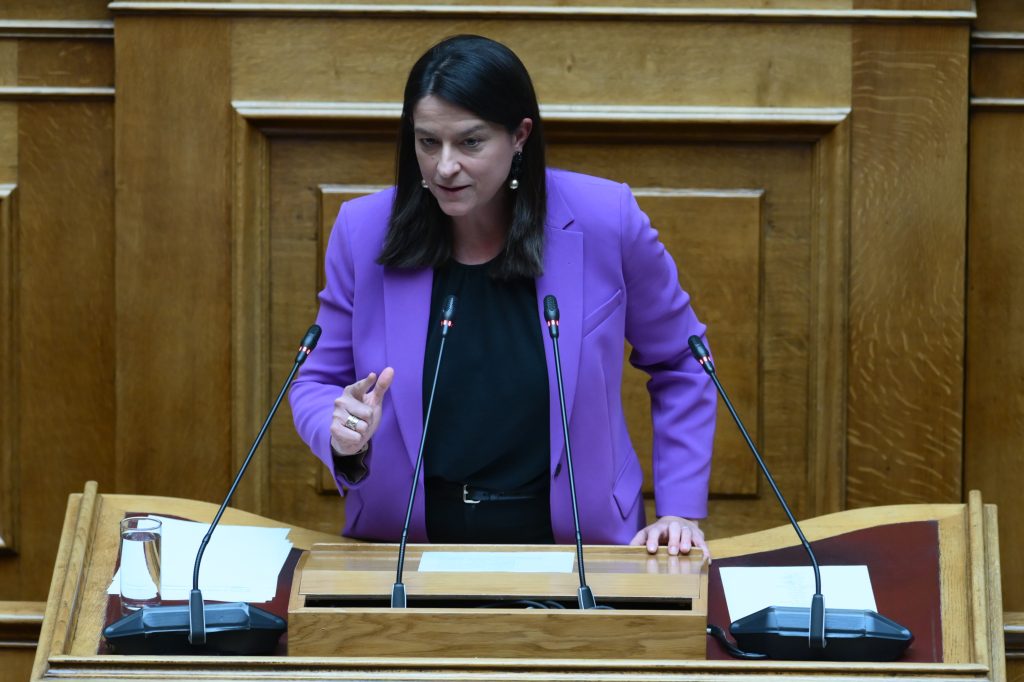 Σφοδρή κριτική της αντιπολίτευσης στο νομοσχέδιο για τις συλλογικές συμβάσεις εργασίας