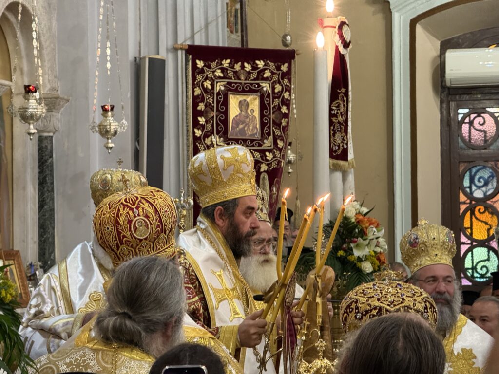 Άξιος ! Ολοκληρώθηκε σε κλίμα συγκίνησης η χειροτονία του Σεβασμιότατου Μητροπολίτη Ιωακειμ