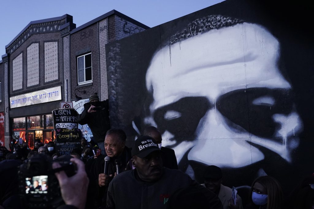 Τζέσε Τζάκσον: Ποιος ήταν ο εμβληματικός υπερασπιστής των ανθρωπίνων δικαιωμάτων που γεννήθηκε με υψωμένη γροθιά και άνοιξε τον δρόμο στον Μπαράκ Ομπάμα