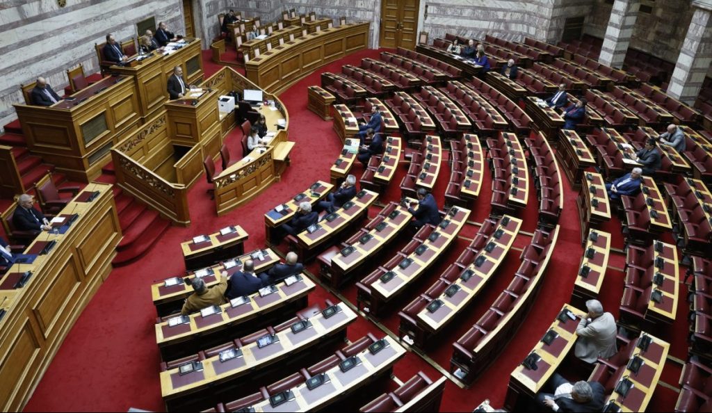 Τη Δευτέρα οι ανακοινώσεις του Κυριάκου Μητσοτάκη για τη συνταγματική αναθεώρηση – Ποια άρθρα θα προτείνει να αλλάξουν