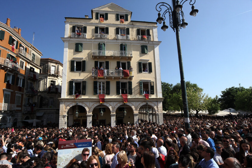 Τέσσερις προορισμοί για αυθεντικό ελληνικό Πάσχα