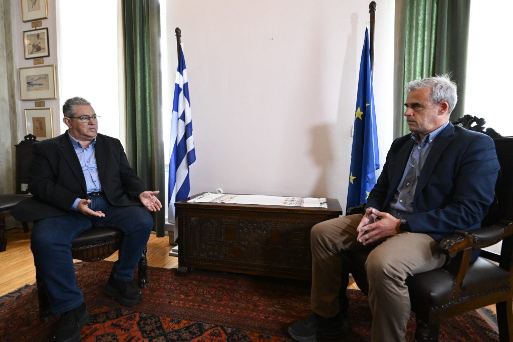 Κουτσούμπας από Λέσβο: Αυτό που ζουν οι κτηνοτρόφοι είναι έγκλημα που έχει την υπογραφή της κυβέρνησης και την σφραγίδα της ΕΕ