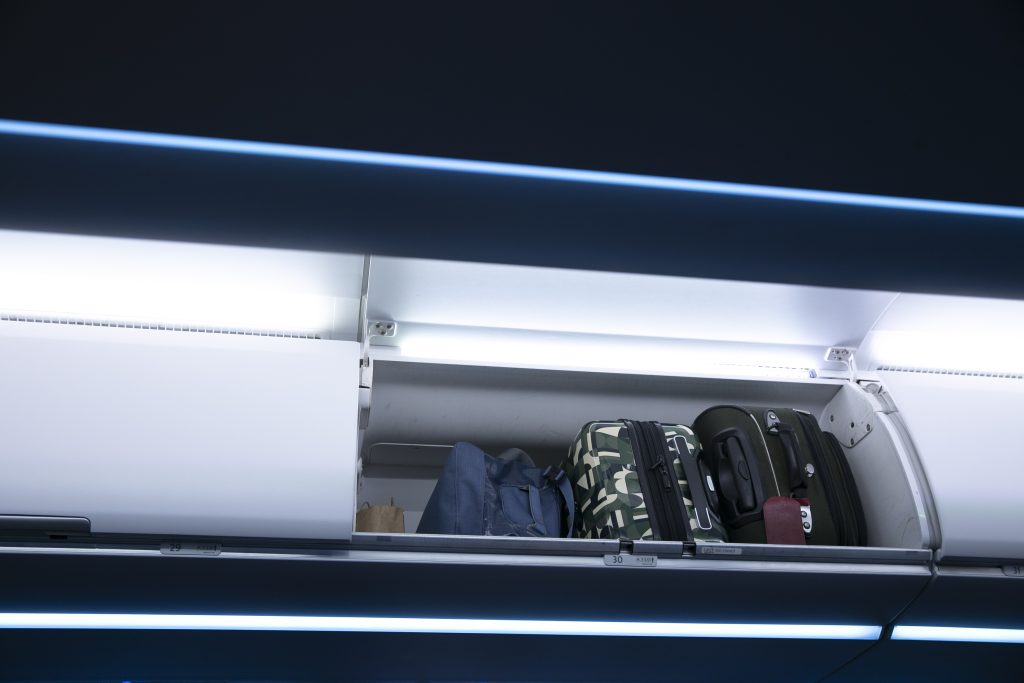 Γιατί οι τιμές των αεροπορικών εισιτηρίων θα παραμείνουν υψηλές στις ΗΠΑ ακόμα κι αν πέσουν οι τιμές των καυσίμων