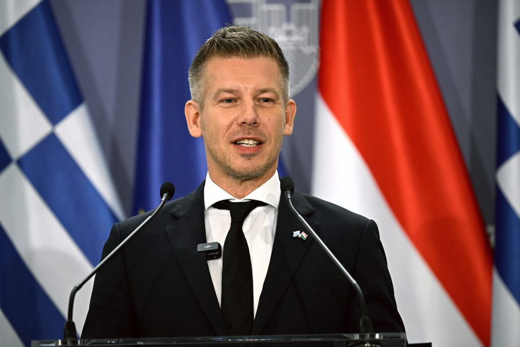 Πιερρακάκης: Το Eurogroup στηρίζει την ένταξη της Ουγγαρίας στο ευρώ – Μαγιάρ: Θα πετύχουμε τα κριτήρια για ένταξη έως το 2030