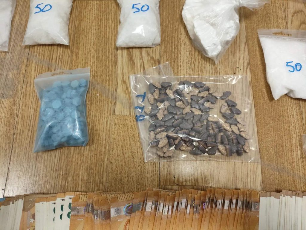 Αστυνομικός σε κύκλωμα διακίνησης αναβολικών, που εξαρθρώθηκε από την Υπηρεσία Εσωτερικών Υποθέσεων – Πώς δρούσαν