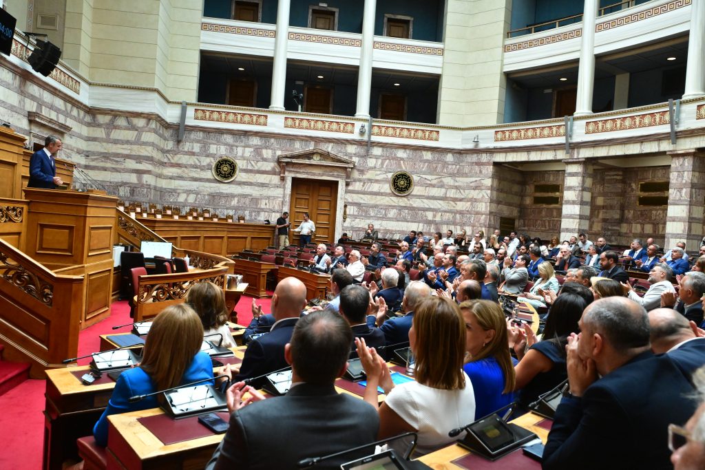 Μητσοτάκης στην ΚΟ της ΝΔ: «Μία ακόμη τετραετία για να μη γυρίσουμε τρεις τετραετίες πίσω – Πολιτική επιλογή των αντιπάλων μας το δηλητήριο του λαϊκισμού»