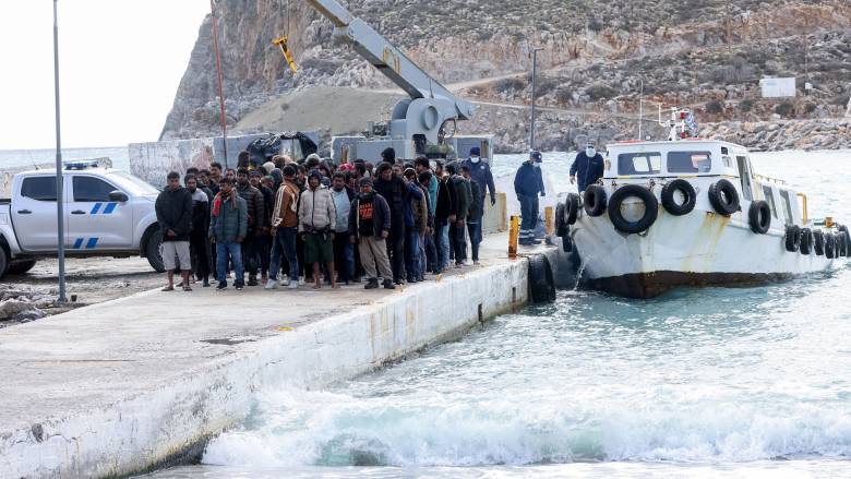 Λιμενικό: «Σε 48 ώρες είχαμε περίπου 400 αφίξεις στην Κρήτη» – Ζητούν ενίσχυση σε προσωπικό και πλωτά