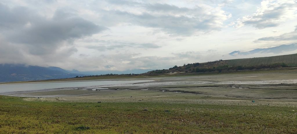 Χαμηλή η στάθμη της λίμνης Πολυφύτου – Σε δύσκολη θέση οι επαγγελματίες αλιείς