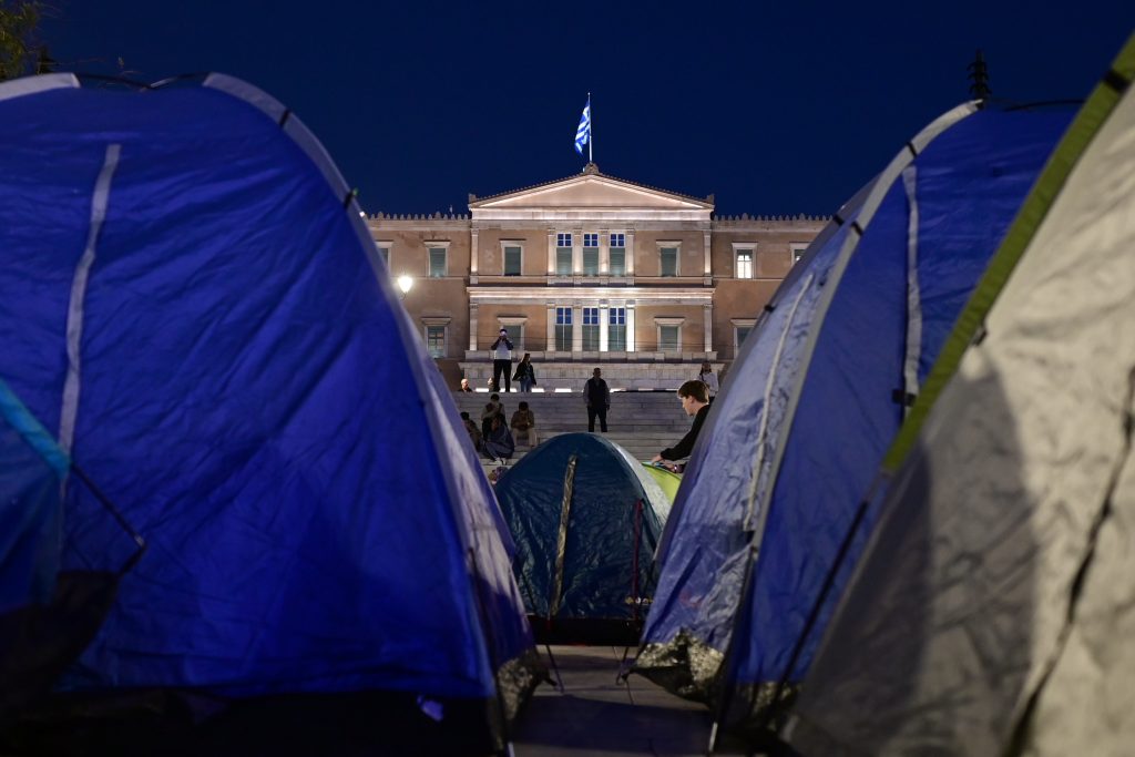 Διήμερο φοιτητικών κινητοποιήσεων: Σκηνές σε Αθήνα και Θεσσαλονίκη – Πανεκπαιδευτικό συλλαλητήριο την Τετάρτη
