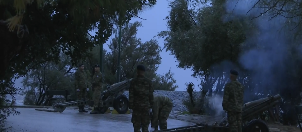 28η Οκτωβρίου: Τιμή στην εθνική επέτειο με 21 ταυτόχρονους κανονιοβολισμούς από Λυκαβηττό και Λευκό Πύργο